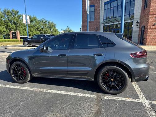 2017 Porsche Macan GTS