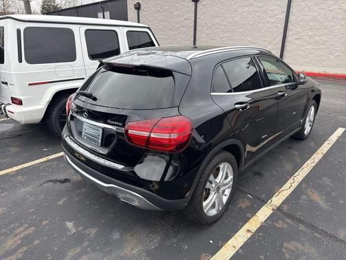 2020 Mercedes-Benz GLA 250 Base 4MATIC