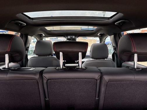 2025 Mercedes-Benz GLB 250 Base 4MATIC