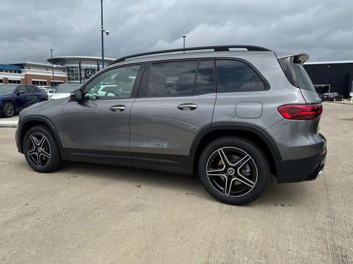 2025 Mercedes-Benz GLB 250 Base 4MATIC