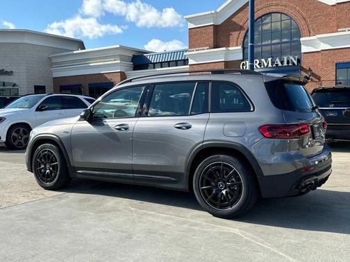 2025 Mercedes-Benz AMG GLB 35 Base