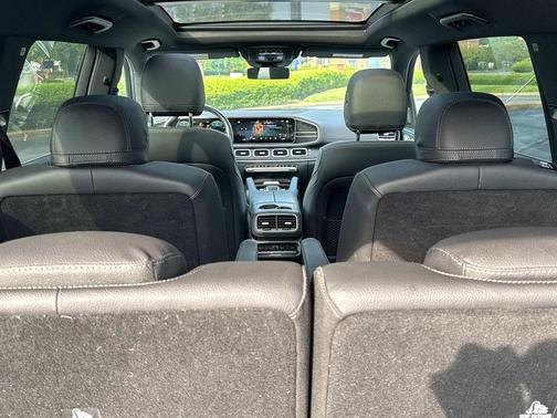 2023 Mercedes-Benz GLS 450 4MATIC
