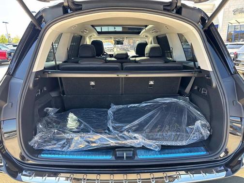 2026 Mercedes-Benz GLS 450 