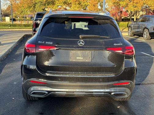 2025 Mercedes-Benz GLC 300 Base 4MATIC