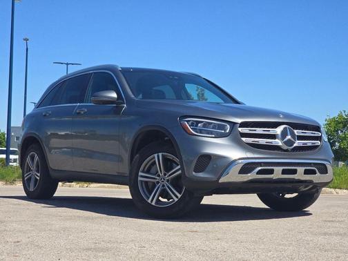Selenite Gray Metallic 2022 Mercedes-Benz GLC 300 Base 4MATIC