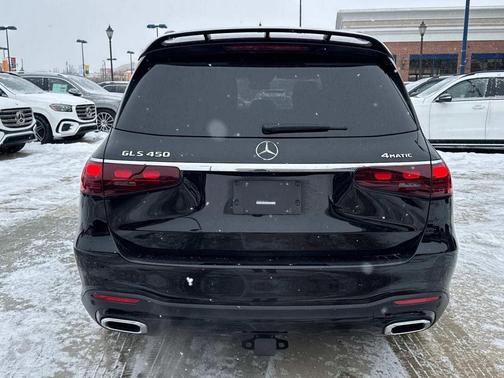 2025 Mercedes-Benz GLS 450 4MATIC