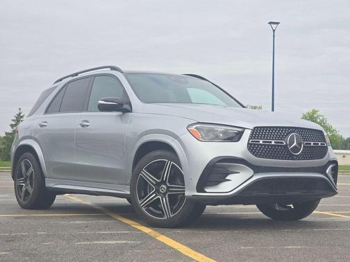 Cirrus Silver Metallic 2025 Mercedes-Benz GLE 450e 4MATIC