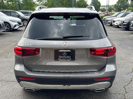 2025 Mercedes-Benz GLB 250 Base 4MATIC