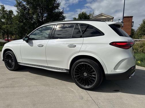 2025 Mercedes-Benz GLC 300 Base 4MATIC