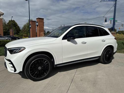 2025 Mercedes-Benz GLC 300 Base 4MATIC