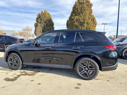 2026 Mercedes-Benz GLC 300 Base 4MATIC
