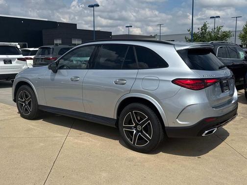 2025 Mercedes-Benz GLC 350e Base 4MATIC