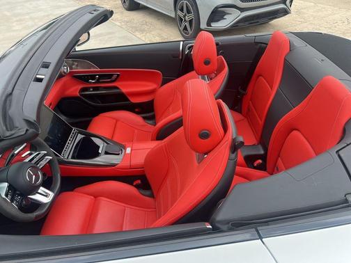 2022 Mercedes-Benz AMG SL 63 Base