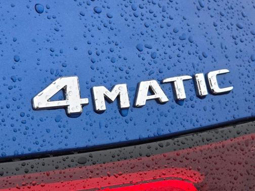 Starling Blue Metallic 2026 Mercedes-Benz GLC 300 Base 4MATIC