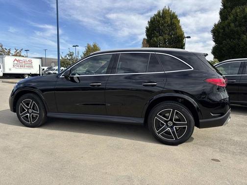 2026 Mercedes-Benz GLC 300 Base 4MATIC