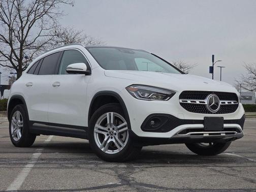 2021 Mercedes-Benz GLA 250 Base 4MATIC