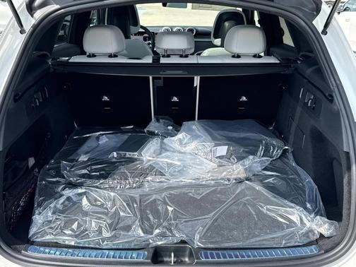 2025 Mercedes-Benz GLC 350e Base 4MATIC