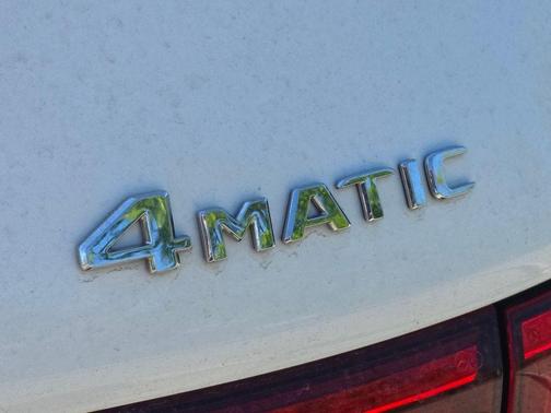 Polar White 2023 Mercedes-Benz GLB 250 Base 4MATIC