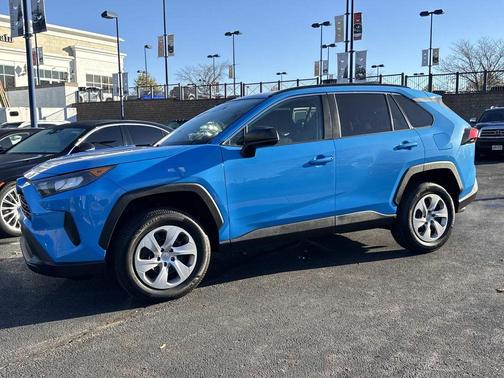 2019 Toyota RAV4 LE