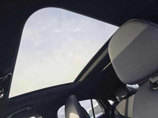 2026 Mercedes-Benz GLC 300 Base 4MATIC