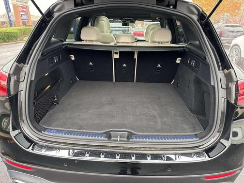 2025 Mercedes-Benz GLC 300 Base 4MATIC