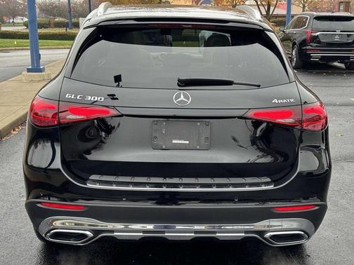 2025 Mercedes-Benz GLC 300 Base 4MATIC