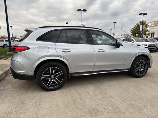 2025 Mercedes-Benz GLC 300 Base 4MATIC