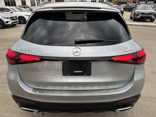 2025 Mercedes-Benz GLC 300 Base 4MATIC