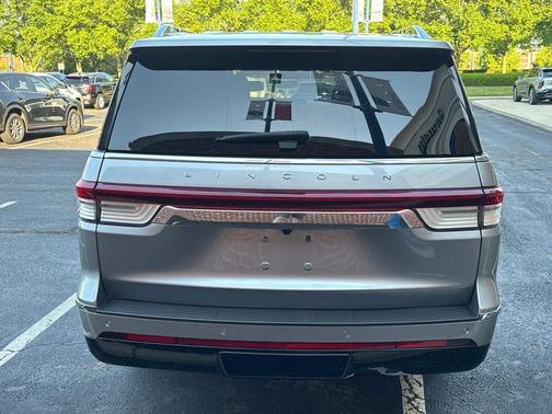 2024 Lincoln Navigator L Reserve