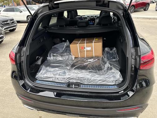 2026 Mercedes-Benz GLC 350e Base 4MATIC