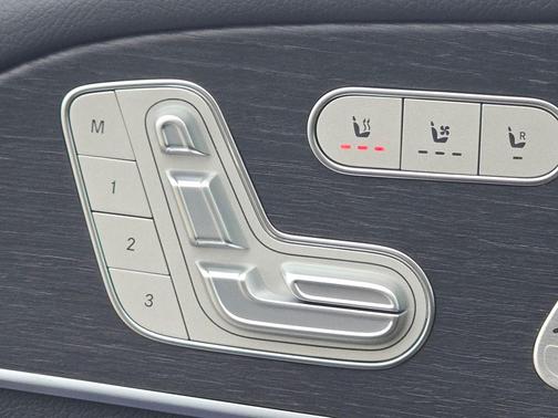 Obsidian Black Metallic 2026 Mercedes-Benz GLE 350 Base 4MATIC