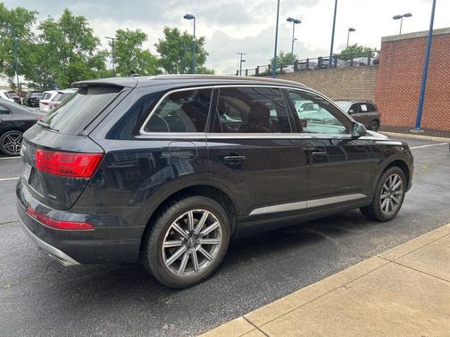 2018 Audi Q7 2.0T Premium Plus