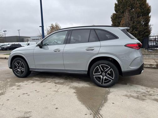 2026 Mercedes-Benz GLC 300 Base 4MATIC