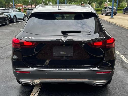 2025 Mercedes-Benz GLA 250 Base 4MATIC