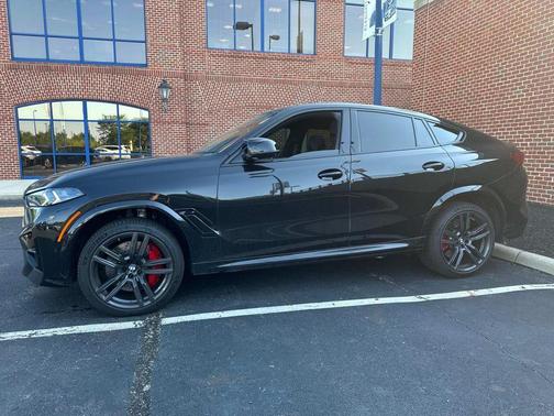 2024 BMW X6 M Base