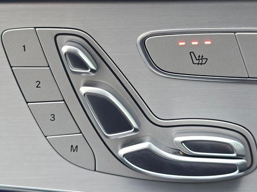 2022 Mercedes-Benz GLC 300 Base 4MATIC