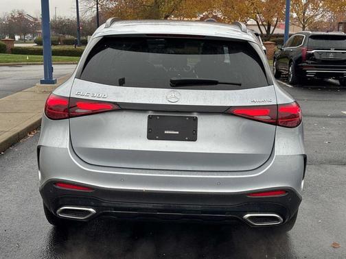 2025 Mercedes-Benz GLC 300 Base 4MATIC