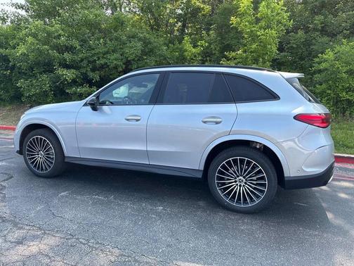 2025 Mercedes-Benz GLC 300 Base 4MATIC