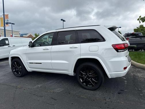 2021 Jeep Grand Cherokee Laredo X