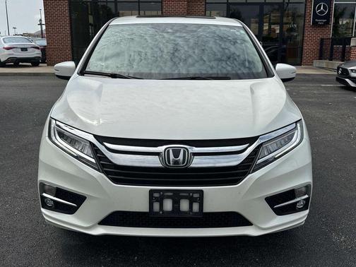 2018 Honda Odyssey Elite