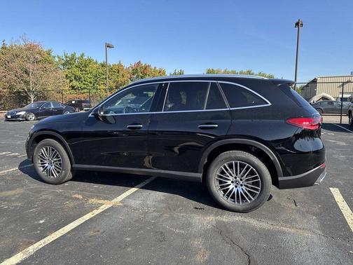2026 Mercedes-Benz GLC 300 Base 4MATIC