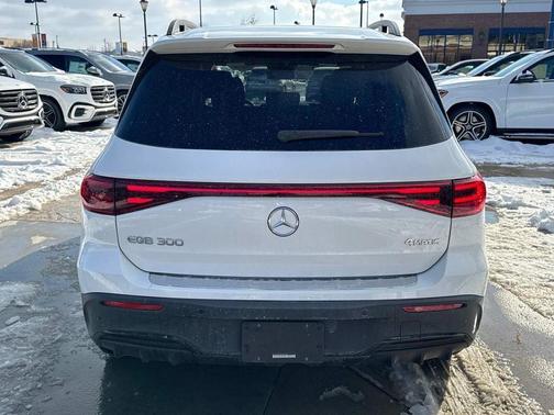 2024 Mercedes-Benz EQB 300 Base 4MATIC