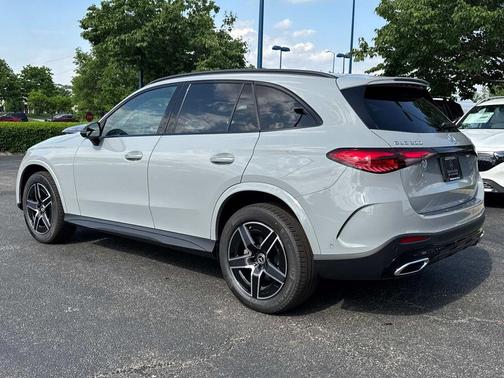 2025 Mercedes-Benz GLC 300 Base 4MATIC