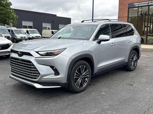 2024 Toyota Grand Highlander Hybrid MAX