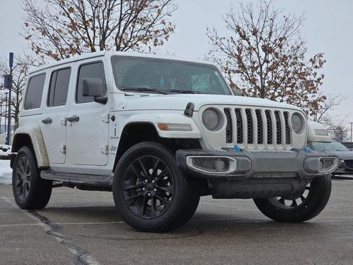 2022 Jeep Wrangler Unlimited 4xe Sahara