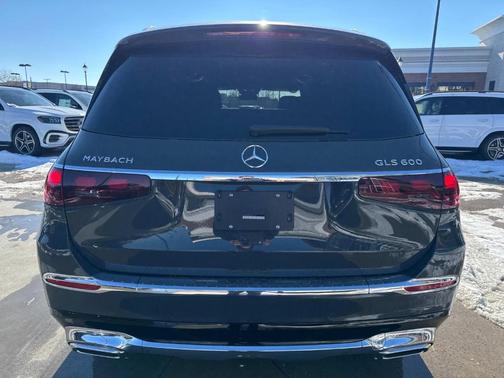 2025 Mercedes-Benz Maybach GLS 600 4MATIC