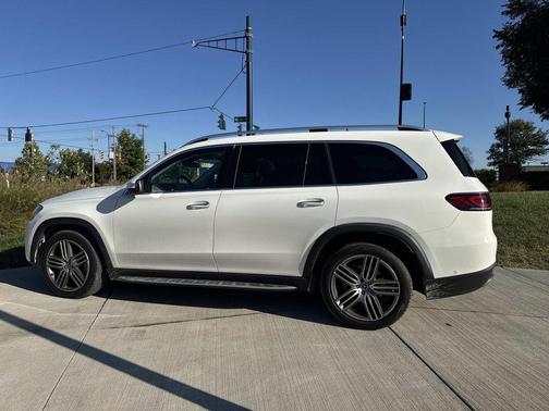2022 Mercedes-Benz GLS 450 4MATIC