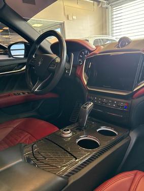 2021 Maserati Ghibli Trofeo