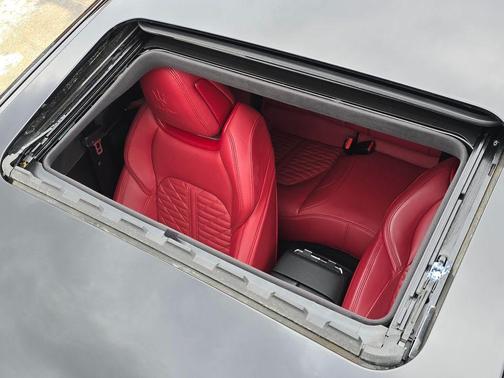 2021 Maserati Ghibli Trofeo