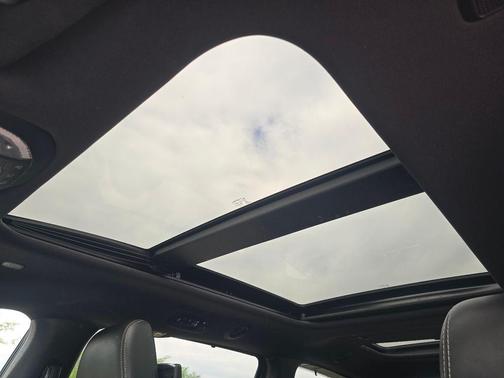 Granite Crystal Clearcoat Metallic 2020 Chrysler Pacifica Hybrid Limited